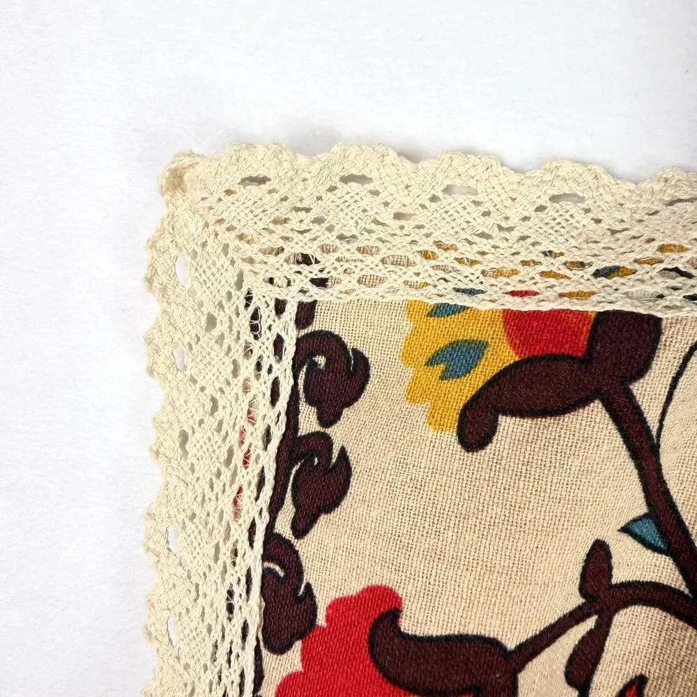 Vintage Floral Crochet Trim Table Scarf
